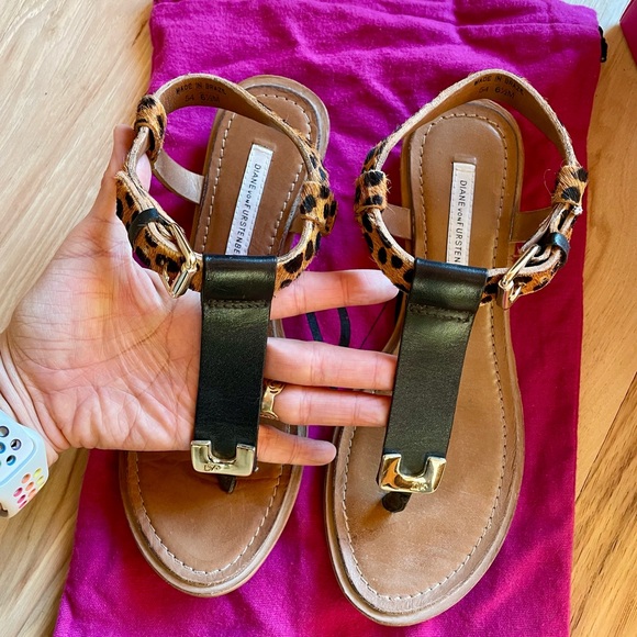 DVF Dion Sandals - Picture 9 of 9